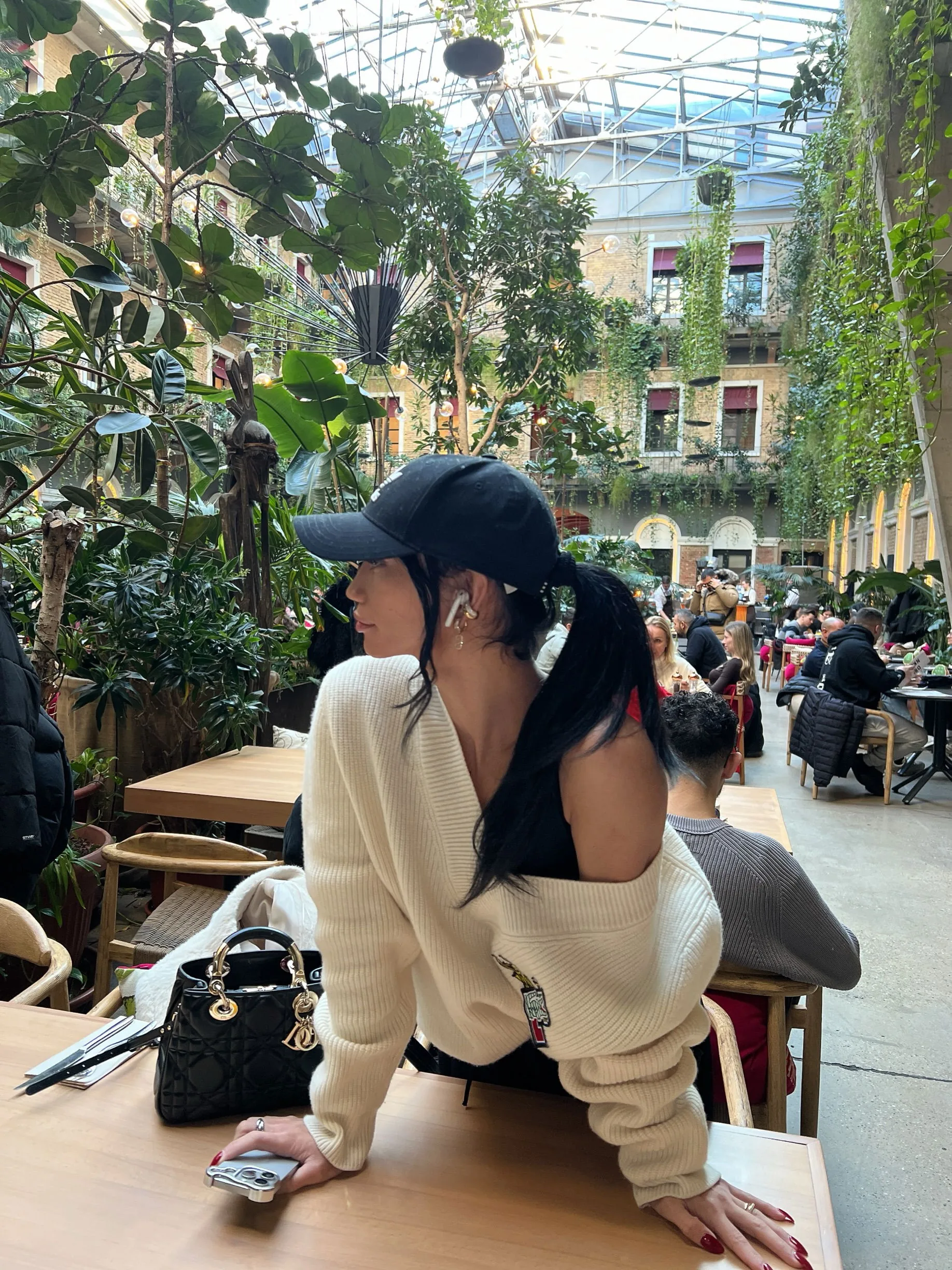 Nari escort Jihlava